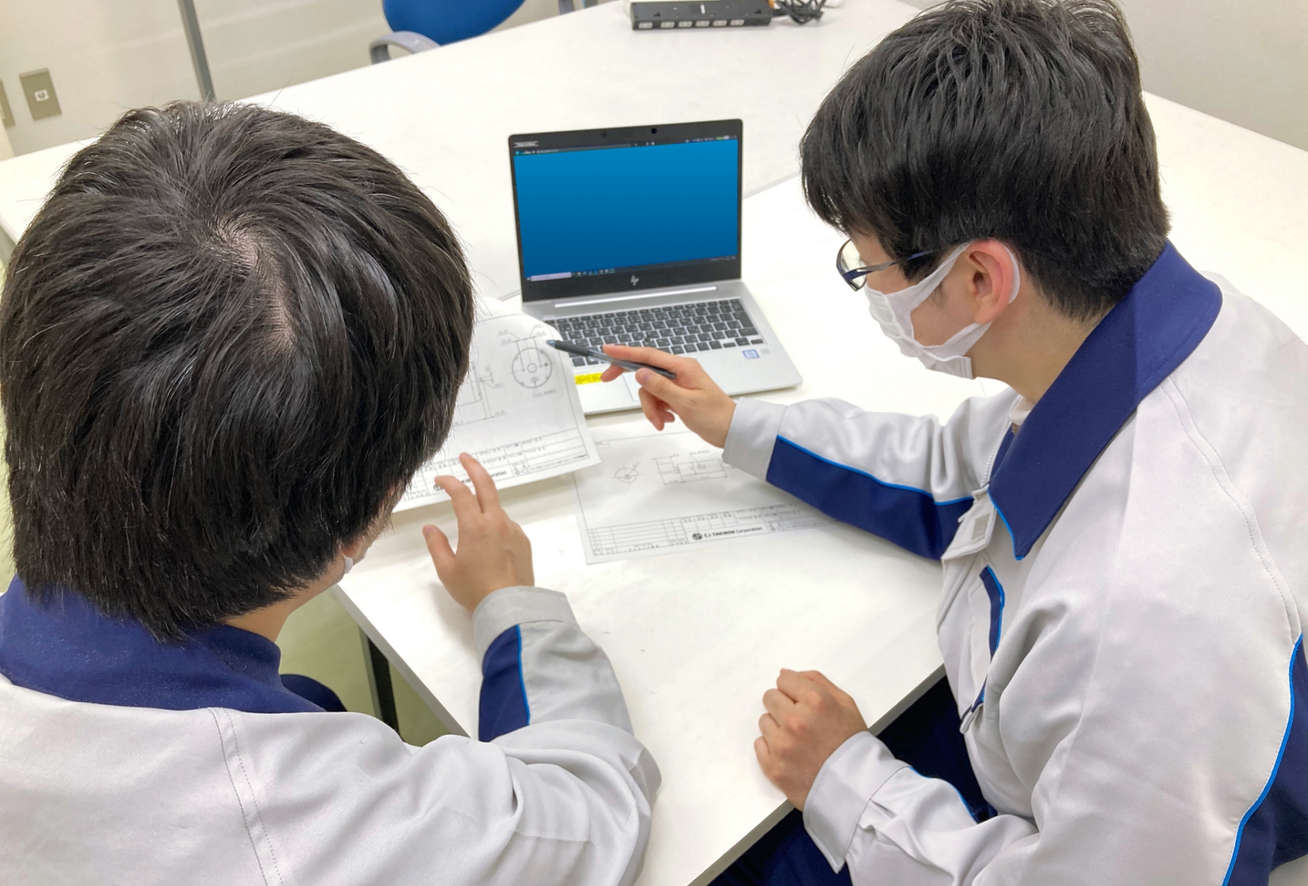 その他お客様要望への対応 モータ製品へのお客様基準の適合確認や紛争鉱物（コンフリクトミネラル）の調査状況などは、お客様の要望に応じて対応しております。